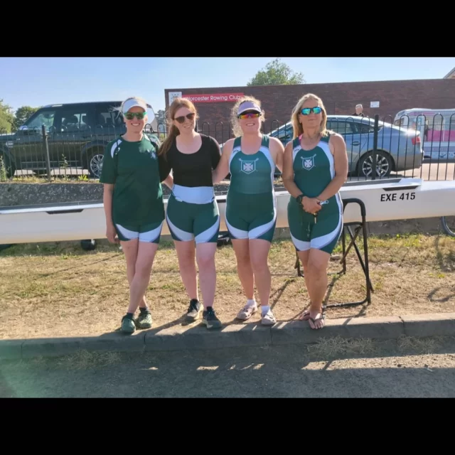 Well done to our Masters Women who went up to @worcesterrowing regatta this weekend, a good day of racing with results below ! 

2nd - Open Women’s 4x-
2nd - WMasD 2x 
2nd - WMasB 4x-